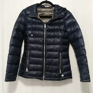 Andrew Marc jacket duck down sz XS color navy blue in excellent condition
